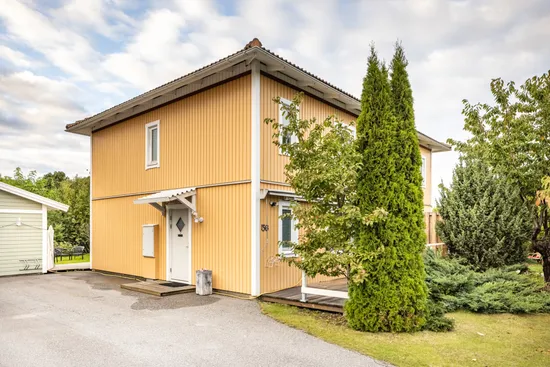 Bostadsrätt, Radhus, Kosmosgränd 56, Skälby, Järfälla