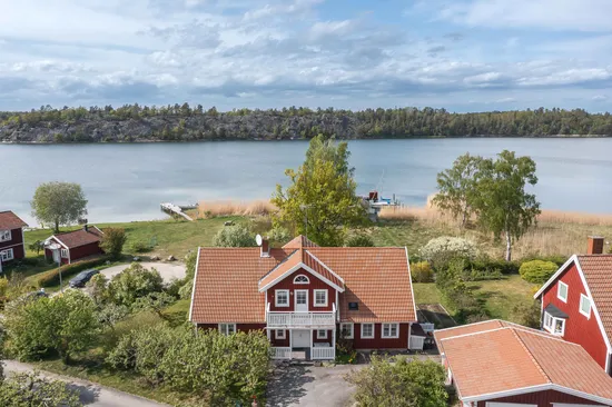 Villa, Vikgatan 1A, Estö, Nynäshamn