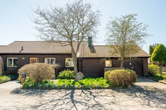 Villa, Gullarpsvägen 9, Centralt, Eslöv