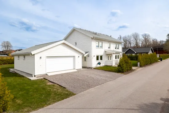 Villa, Linvägen 25, Hallsberg /Vibytorp, Hallsberg