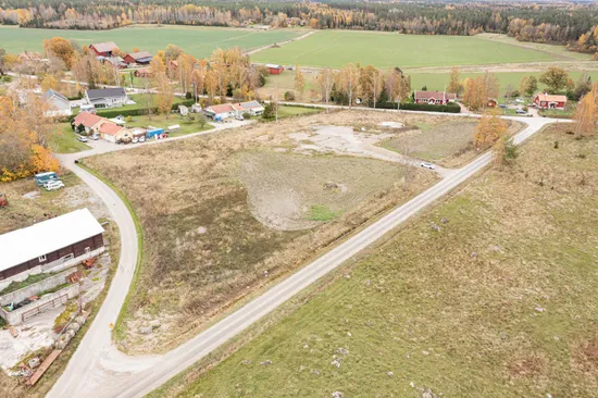 Tomt, Större tomt för nybyggnation på landet , Badelunda, Västerås