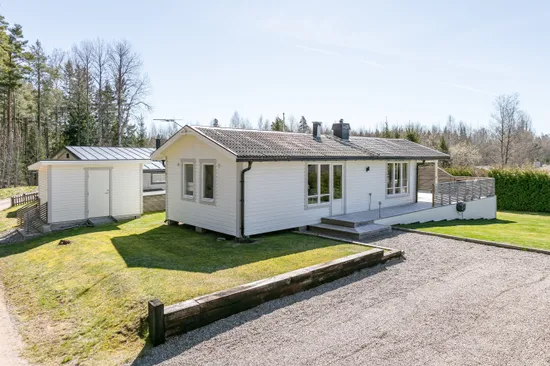 Fritidshus, Donnemilens stugområde tomt nr 6, Donnemilen, Vetlanda