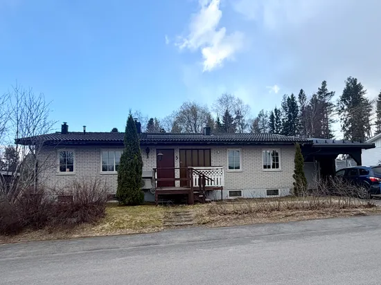 Villa, Hässjevägen 5, Bondsjöhöjden, Härnösand