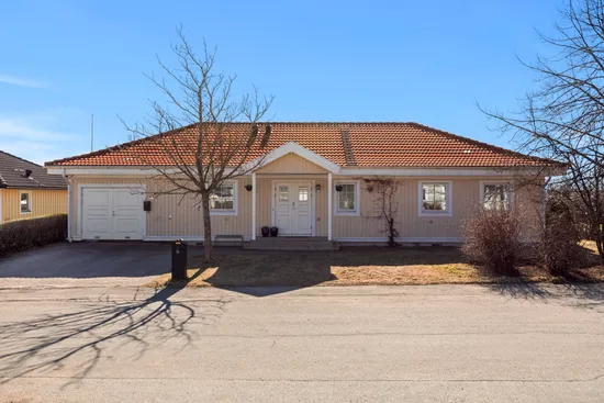 Villa, Konvojvägen 19, Alnö - Vi, Sundsvall