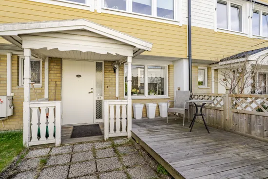 Radhus, Trumpetvägen 107, Slagsta, Eskilstuna