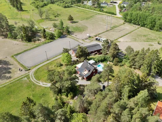 Gård/Skog, Marielundsvägen 2, Marielund, Upplands Väsby