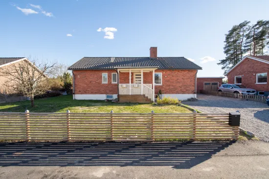 Villa, Bokvägen 5, Hökåsen, Västerås