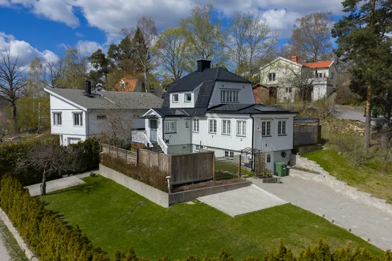 Villa, Fågelvägen 2A, Stuvsta Segersminne, Huddinge