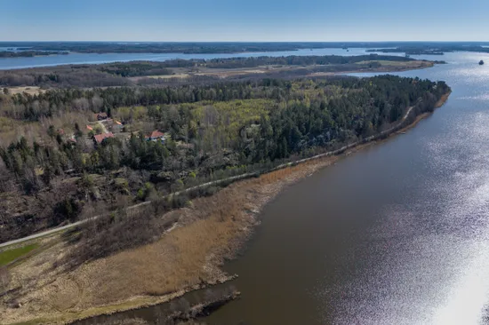 Tomt, Aspö Björndalsbacken 7, Morrarö, Strängnäs
