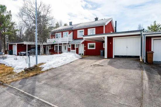 Villa, Radhus, Radarvägen 50, Lombolo, Kiruna