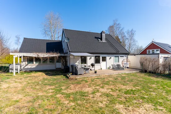 Villa, Västra vägen 10, Ärla, Eskilstuna