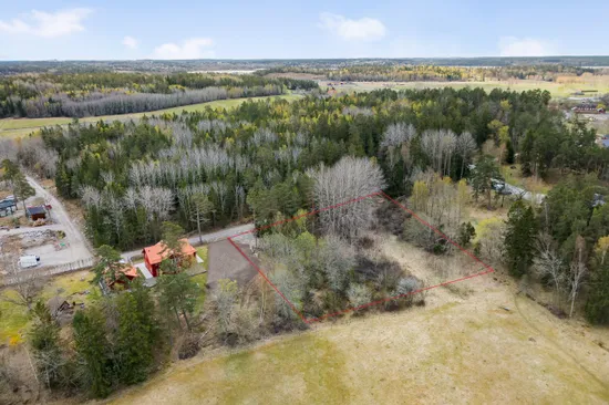 Tomt, Lövhagens gårds väg 15, Färingsö Troxhammar, Ekerö