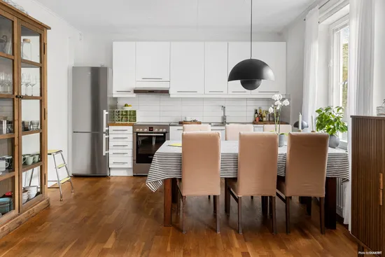 Radhus, Kolonivägen 46, Fullersta, Huddinge