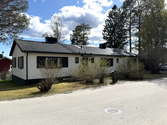 Villa, Höglandsvägen 43, Bondsjöhöjden, Härnösand