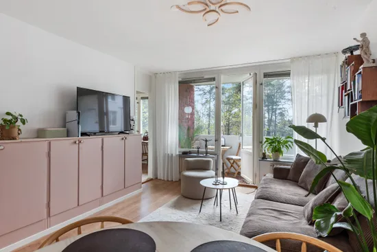 Bostadsrätt, Mörbyhöjden 11, Danderyd