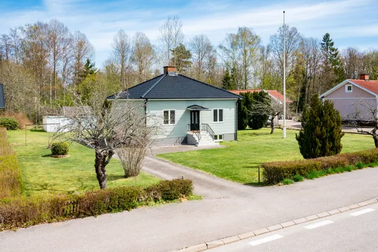 Villa, Madängsvägen 11, Madängsholm, Tidaholm
