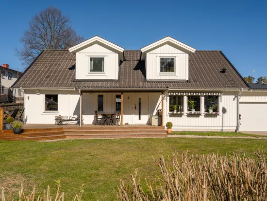 Villa, Ängsvägen 9, Sollentuna Centrum, Sollentuna