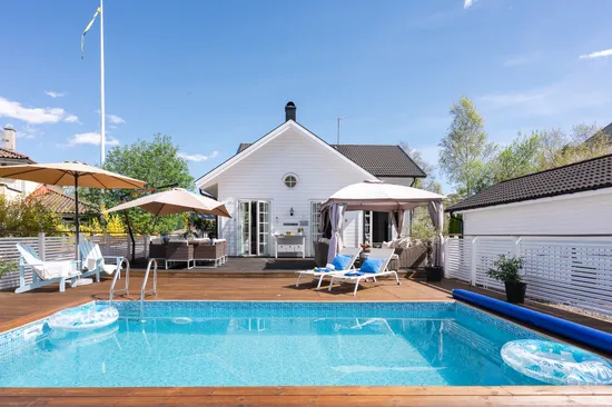 Villa, Rödbosundsvägen 33B, Margretelund, Österåker
