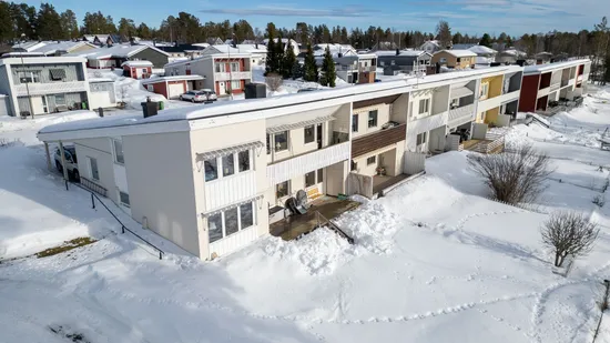 Villa, Radhus, Gullrisvägen 8, Heden, Gällivare
