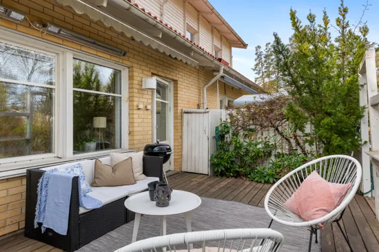 Villa, Radhus, Palmstruchs väg 64, Gribbylund, Täby