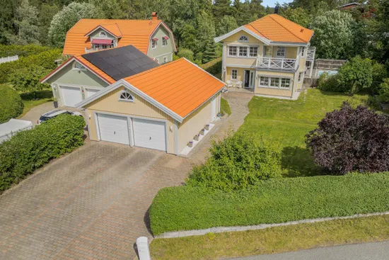 Villa, Krokivägen 12, Viksjö Hummelmora, Järfälla