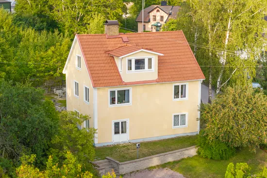 Villa, Frejavägen 30, Lilla Ursvik, Sundbyberg