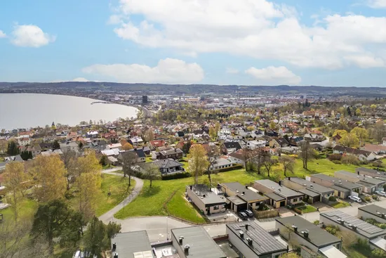 Villa, Radhus, Albert Engströms väg 22, Bymarken, Jönköping
