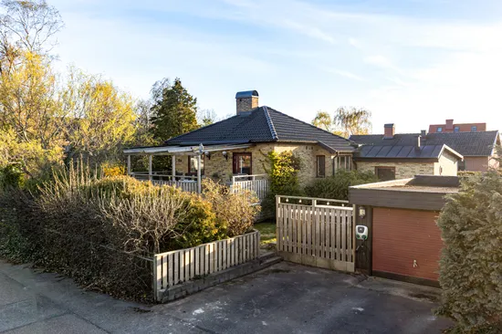 Villa, Valhallavägen 12A, Gamla Bjärred, Lomma