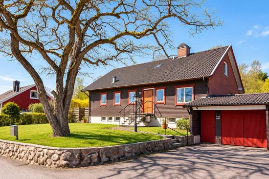 Villa, Snarberget 18, Tuve, Göteborg