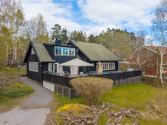 Villa, Västerskogsvägen 6A, Resarö, Vaxholm