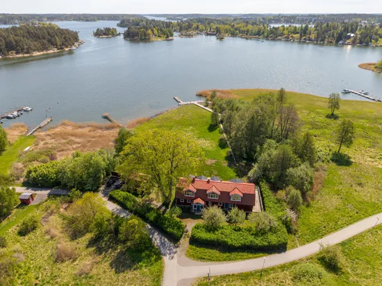 Villa, Löjviksvägen 36, Resarö, Vaxholm