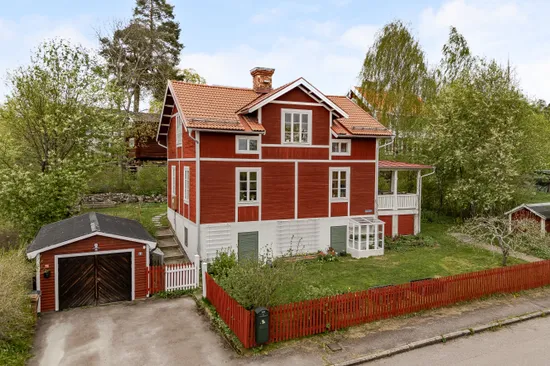 Villa, Klockarevägen 6, Kyrkbacken, Falun