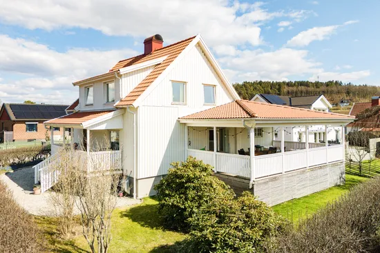 Villa, Domsvägen 12, Ytterby, Kungälv