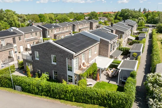 Villa, Radhus, Segelmakaregränd 27, Brohus, Lomma