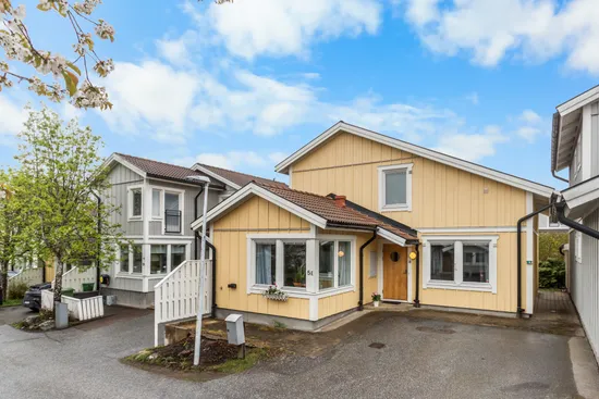 Villa, Radhus, Mäster Henriks allé 5E, Viby, Sollentuna