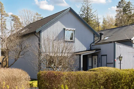 Villa, Radhus, Lövskogsvägen 37, Mölnlycke - Skogen, Härryda