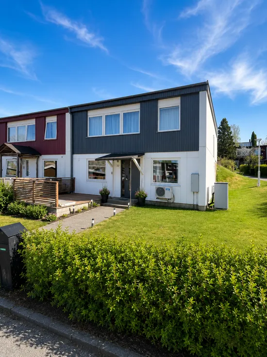 Villa, Radhus, Sländstigen 30, Salem