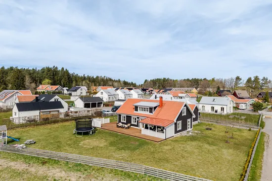 Villa, Byalagsvägen 11, Åkers Styckebruk/Skämbylöt, Strängnäs