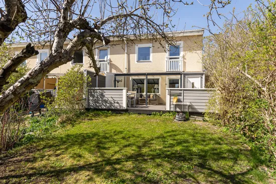 Radhus, Bäckvägen 26A, Dammen, Strängnäs