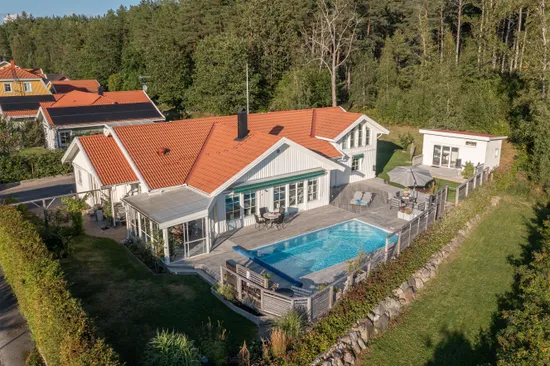 Villa, Skogshyddevägen 2, Tosterön, Strängnäs