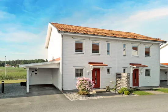 Bostadsrätt, Radhus, Sörskogsvägen 5, Grillby, Enköping