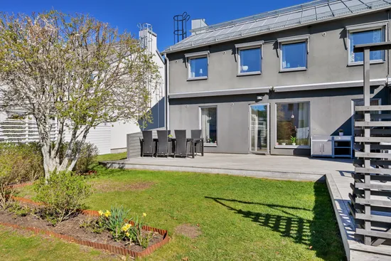 Villa, Radhus, Wäckareslingan 7, Runby, Upplands Väsby