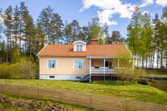 Villa, Navarevägen 18, Striberg, Nora