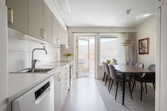 Bostadsrätt, Rättar Vigs Väg 125, Vällingby - Nälsta, Stockholm
