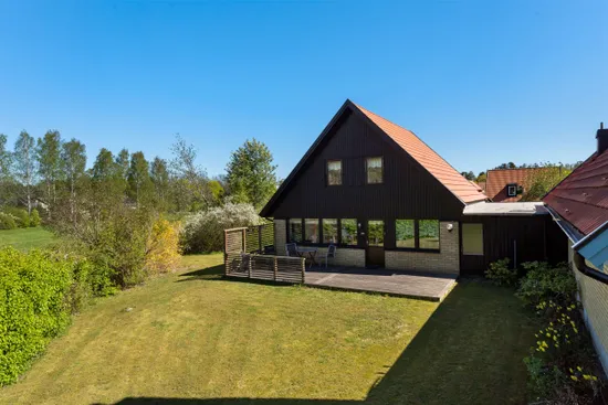 Villa, Ungdomsvägen 7, Gribbylund, Täby