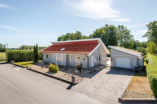 Villa, Slånbärsstigen 16, Mjölby