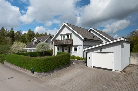 Villa, Vårvägen 1, Hackefors, Linköping