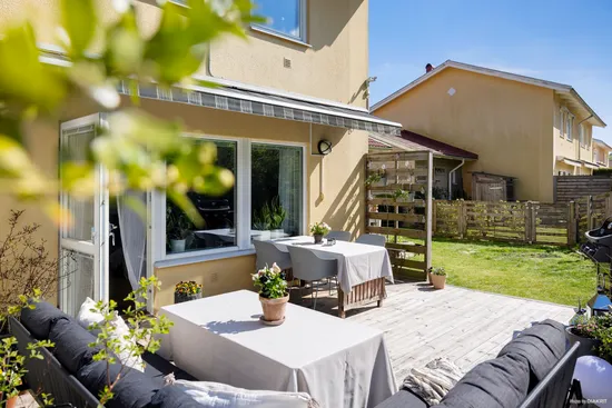 Radhus, Hugins Väg 16, Kolla, Kungsbacka