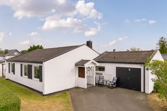 Villa, Åsumlundsvägen 19, Helgedal, Kristianstad