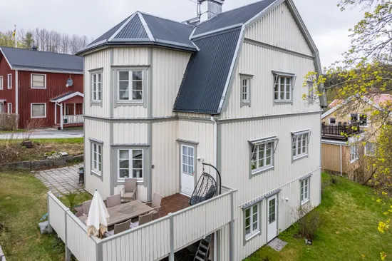 Villa, Bjästabacken 3, Bjästa, Örnsköldsvik